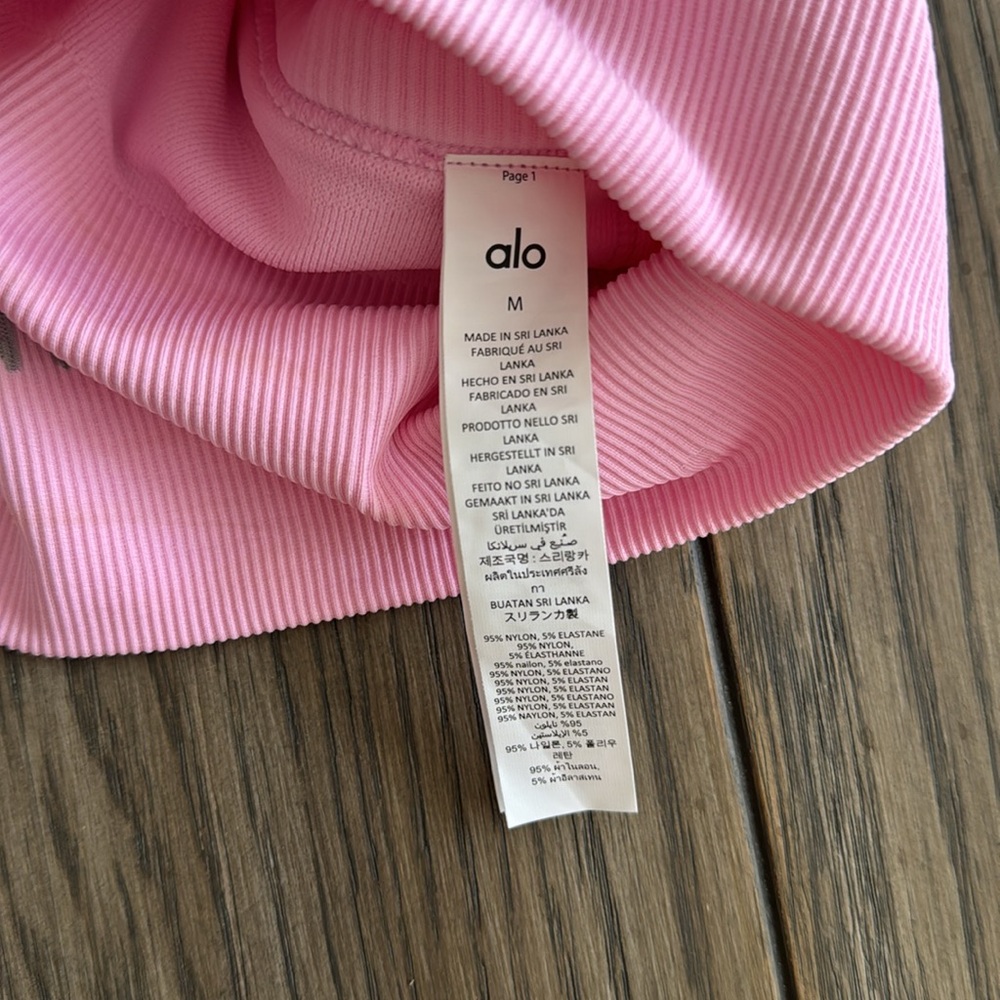 ALO Yoga Bubblegum Pink Ribbed Crop Tank - Picture 6 of 11